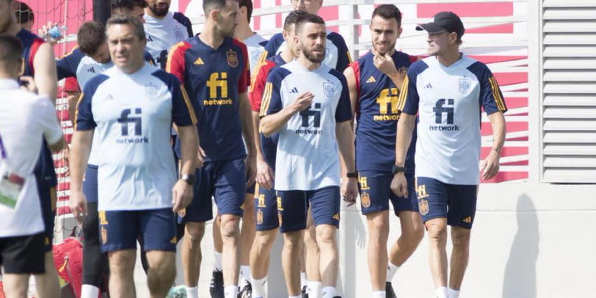 Marco Asensio vuelve con el grupo y Guillamón sigue entre algodones