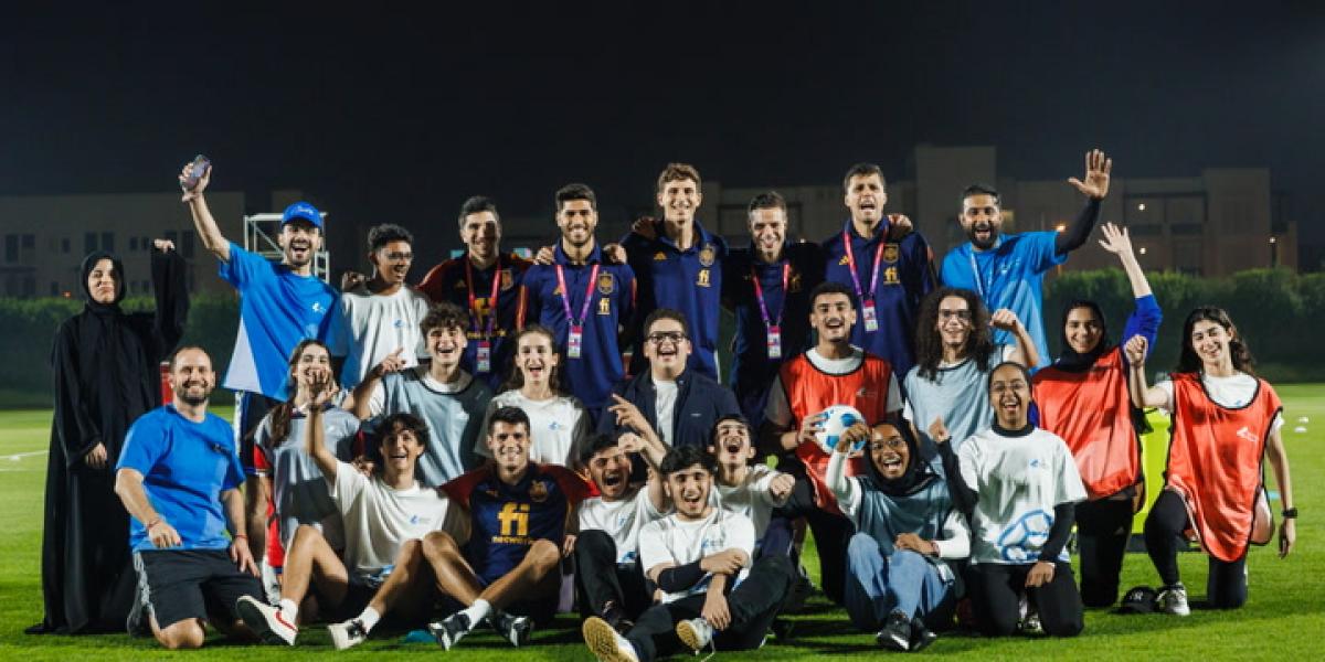 Divertido entrenamiento de los internacionales en favor de la integración y la diversidad