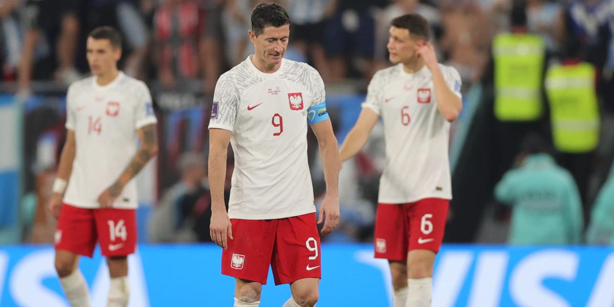 A Lewandowski solo le vale ganar y esperar