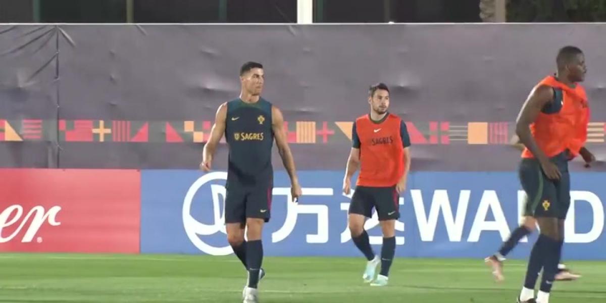 Un gesticulante Cristiano se entrenó con Portugal a la espera del duelo de cuartos