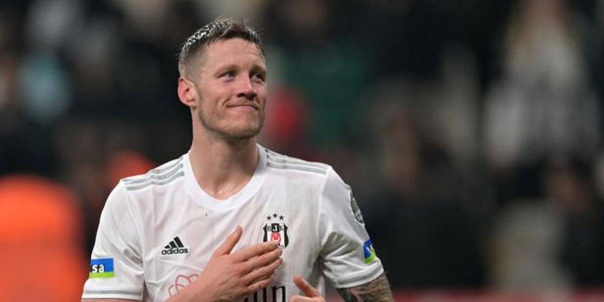 Weghorst a punto de fichar por el United
