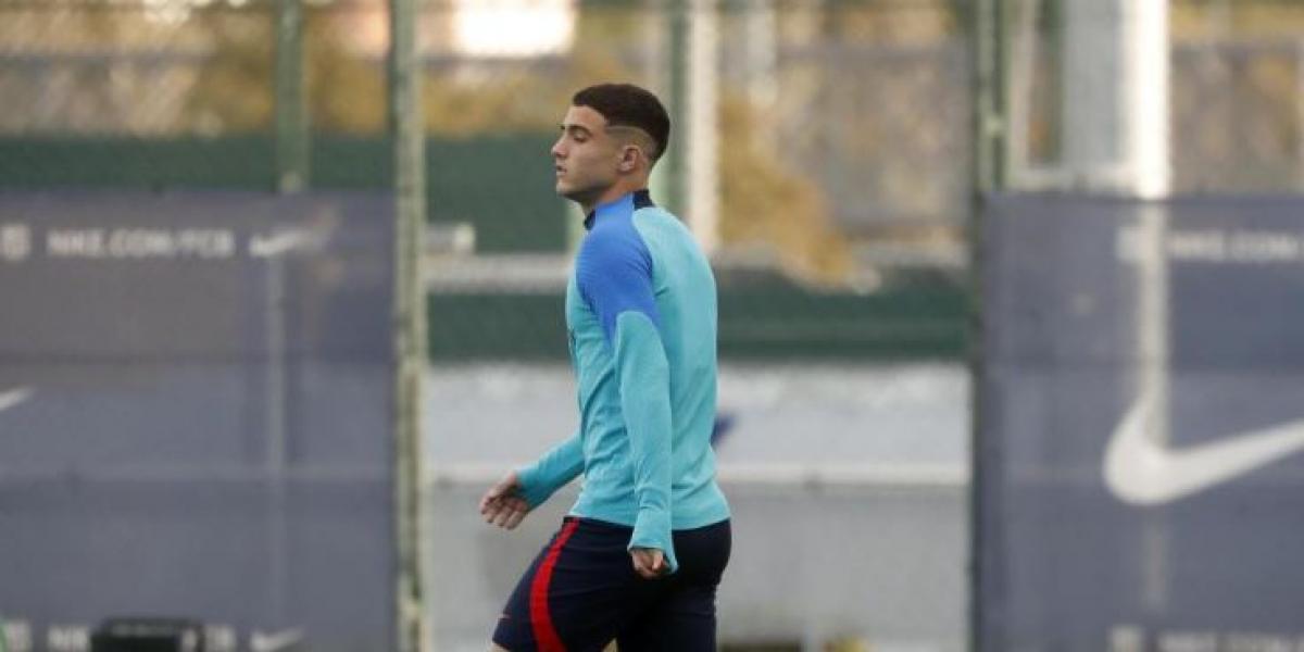 Alarcón sigue con el primer equipo y entra en la lista ante el Getafe