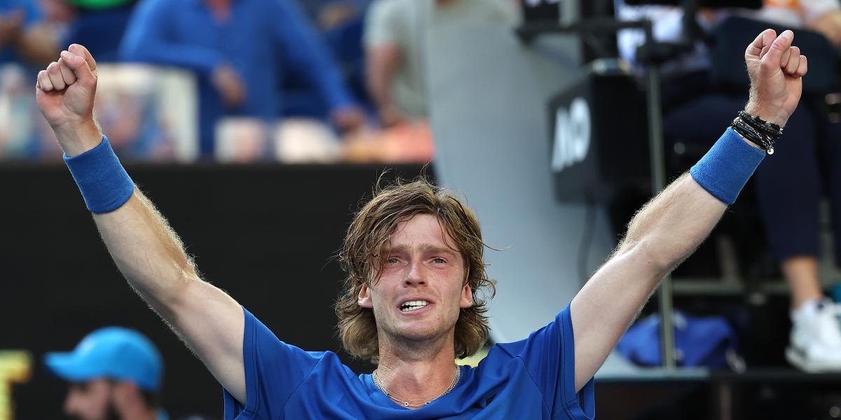 Increíble remontada final de Rublev ante Rune en octavos