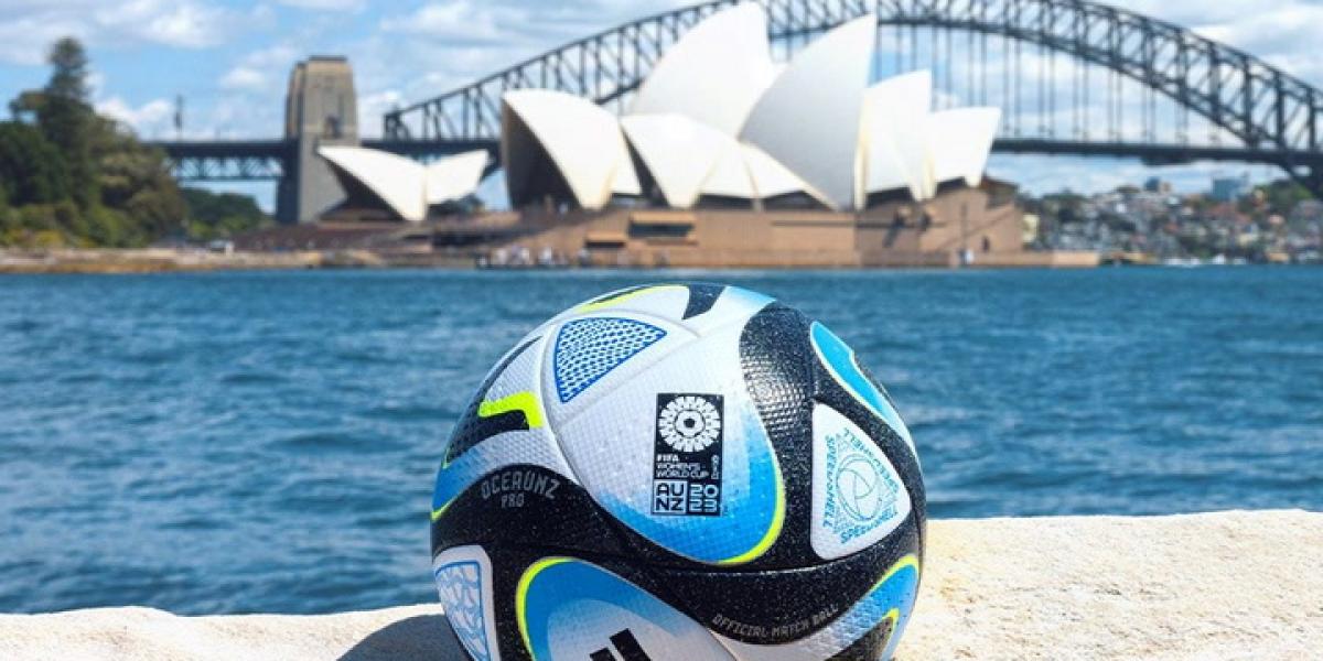 Espectacular presentación de Oceaunz, el balón oficial del Mundial femenino