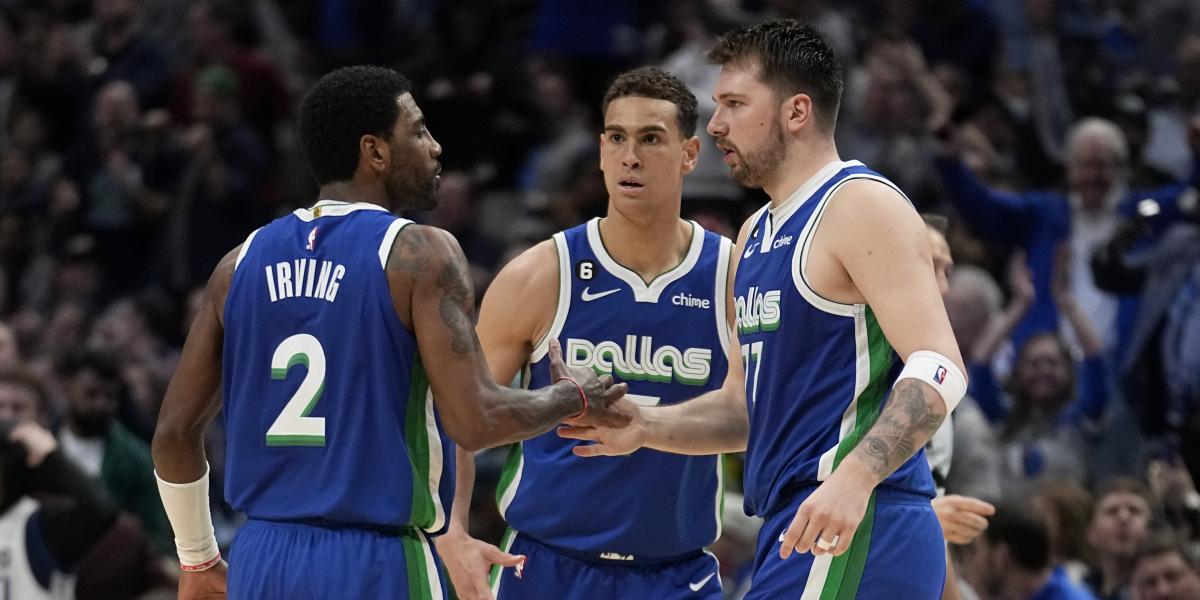 Kyrie Irving entra en la historia de la NBA como el escudero perfecto
