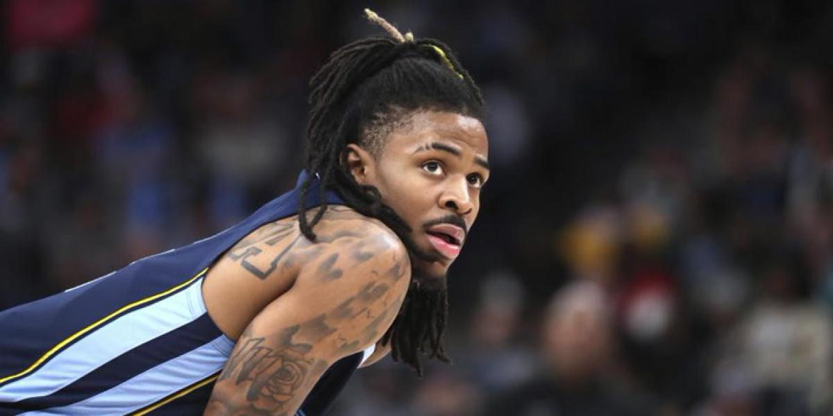 ¡Ja Morant aparece con una pistola y los Grizzlies le suspenden!