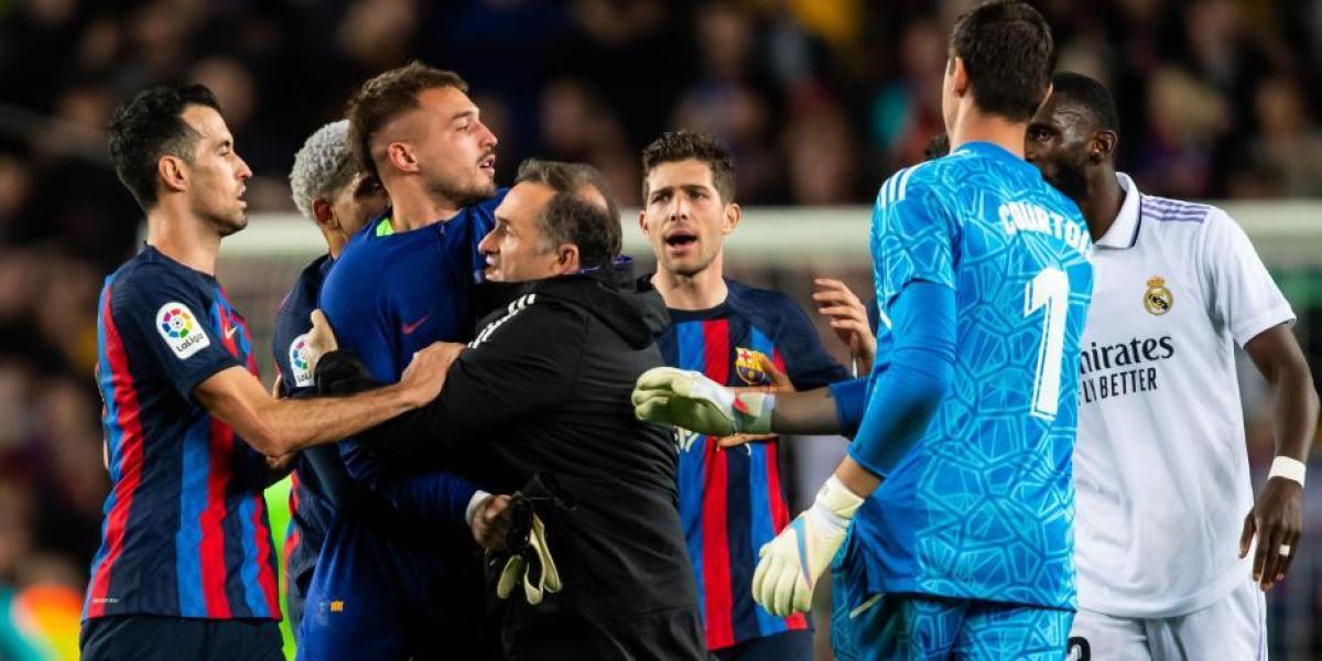 Arnau Tenas explica los motivos de su pique con Carvajal