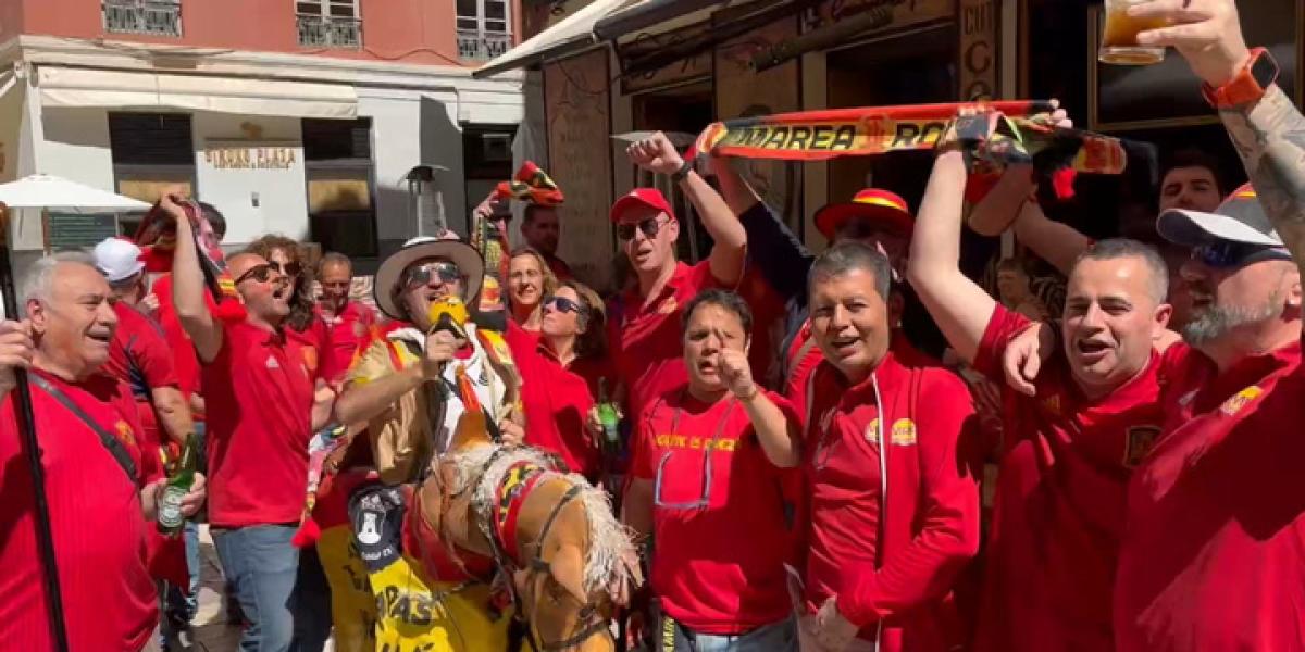 La afición da su opinión sobre la nueva Roja
