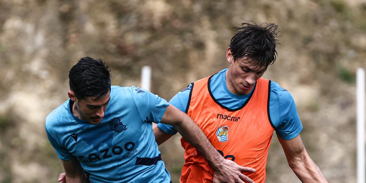 Carlos se cae del grupo por molestias