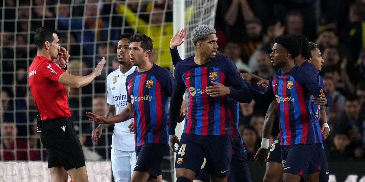 Martínez Munuera es el árbitro de la final de la Supercopa de España entre Real Madrid y Barcelona