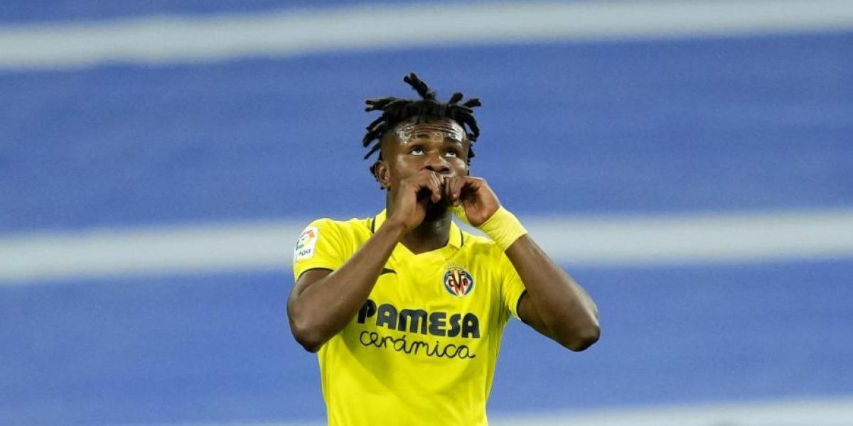 Chukwueze se lo piensa y la Premier aprieta