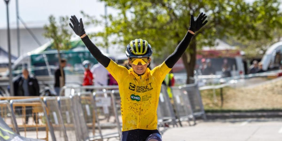 Felipe Orts y Janika Loiv ganan en el Superprestigio MTB SISNET de Arguedas