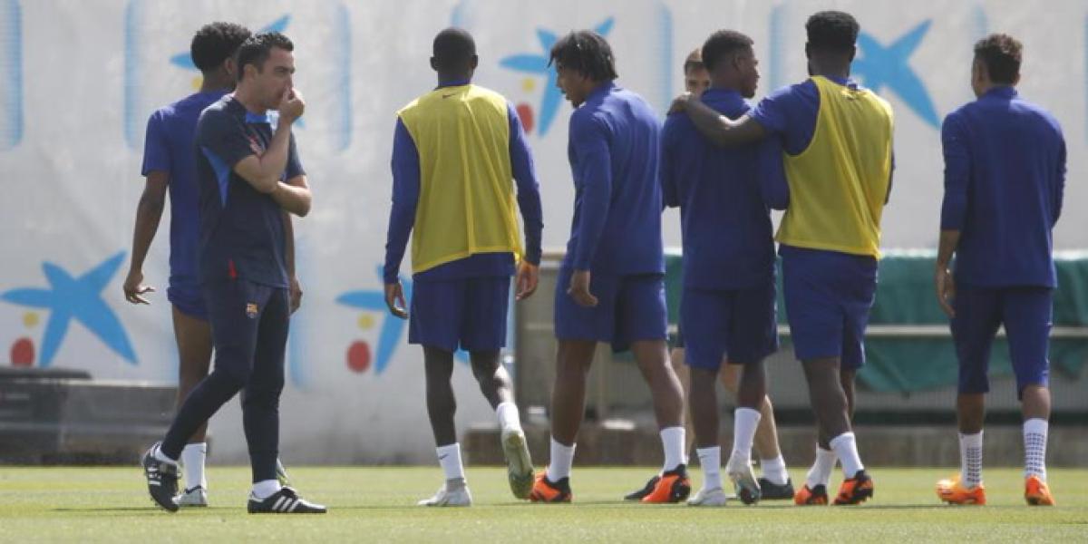 Xavi: Es pronto para hablar con Ansu, no sabemos el fair play que tendremos