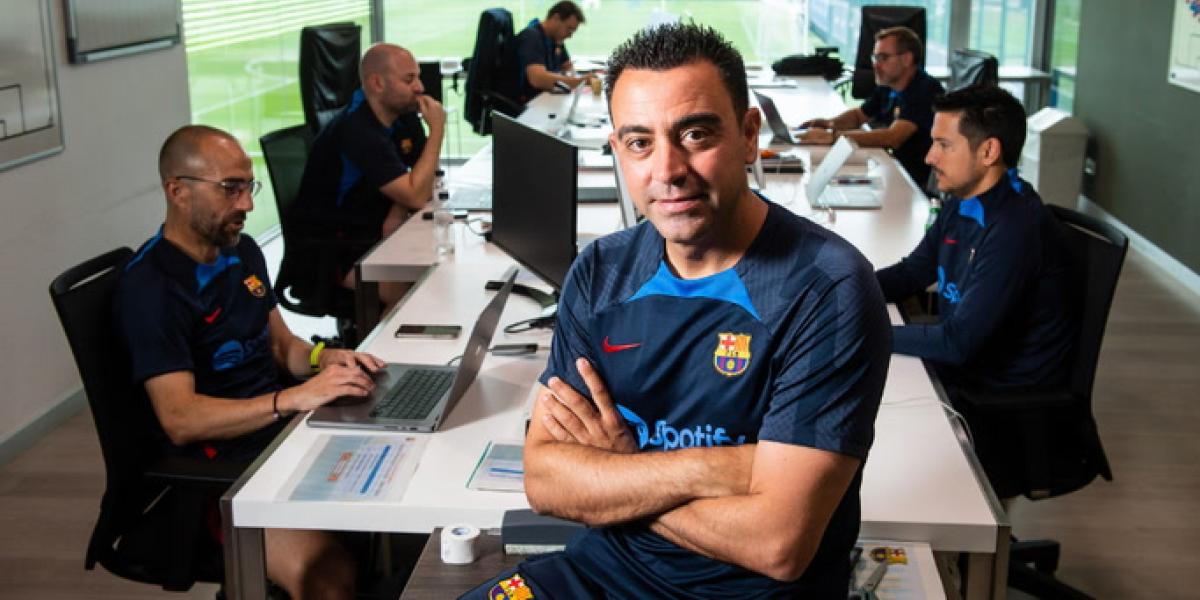 Entrevista a Xavi Hernández: El técnico azulgrana confirma el interés del Barça por Messi