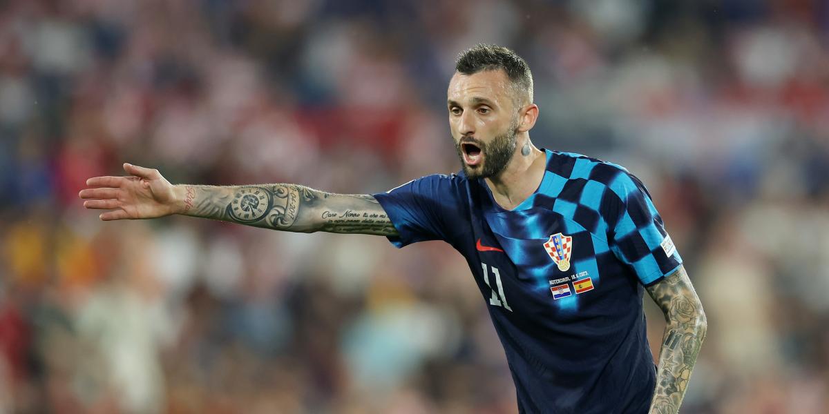 Brozovic planta a Al Nassr y da más tiempo al Barça