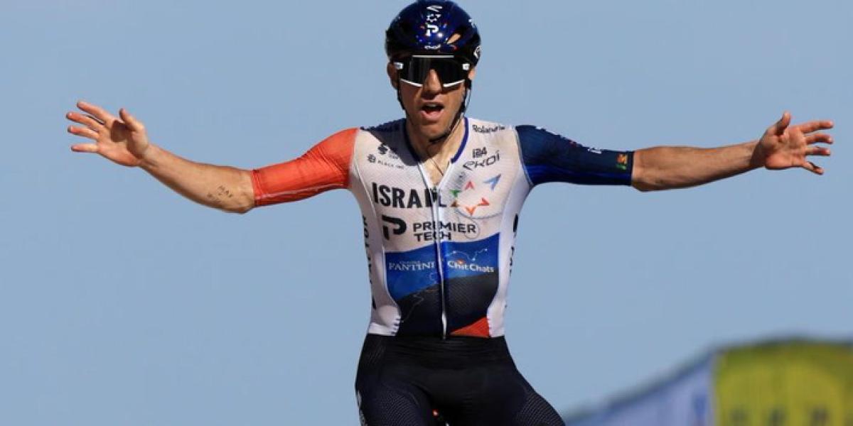 Michael Woods renueva con el Israel Premier Tech pensando en el Giro de Italia