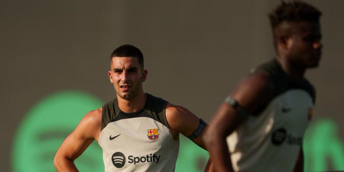 El Barça se entrena con una ausencia respecto al primer día