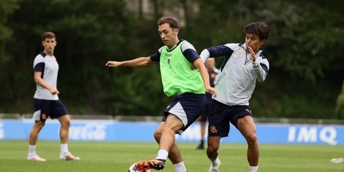 Carlos Fernández entrena con normalidad