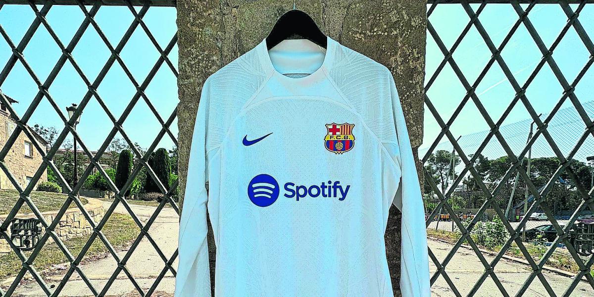 La camiseta blanca, contra Arsenal y Milan pero no en Getafe
