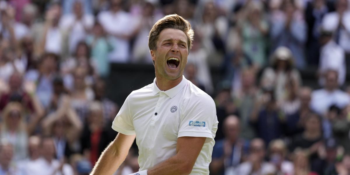 Los favoritos hacen historia en las semis de Bastad