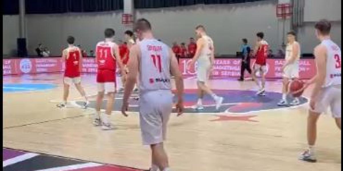 Dos equipos boicotean un partido por las malas condiciones de la pista