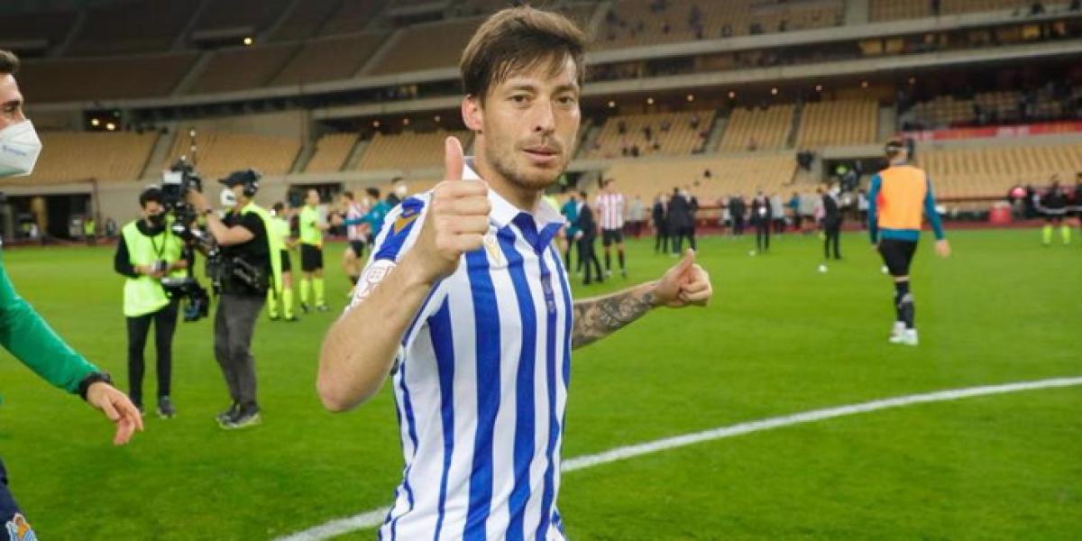 David Silva se retira del fútbol