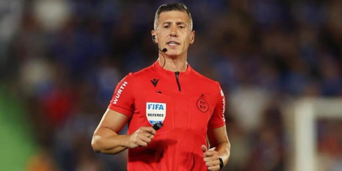 ¡El Getafe-Barça, una hora parado!