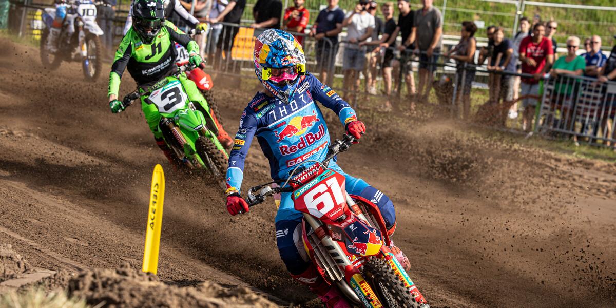 Jorge Prado se complica el título tras sufrir una caída en la primera carrera de Turquía