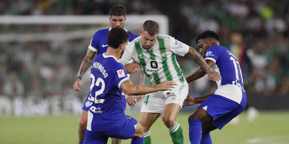 ¡Qué infierno!: El Betis-Atlético empezó con 37 grados
