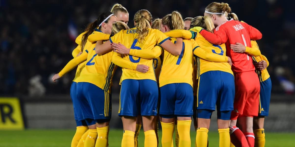 Las futbolistas suecas planean mostrar su apoyo a las españolas el viernes