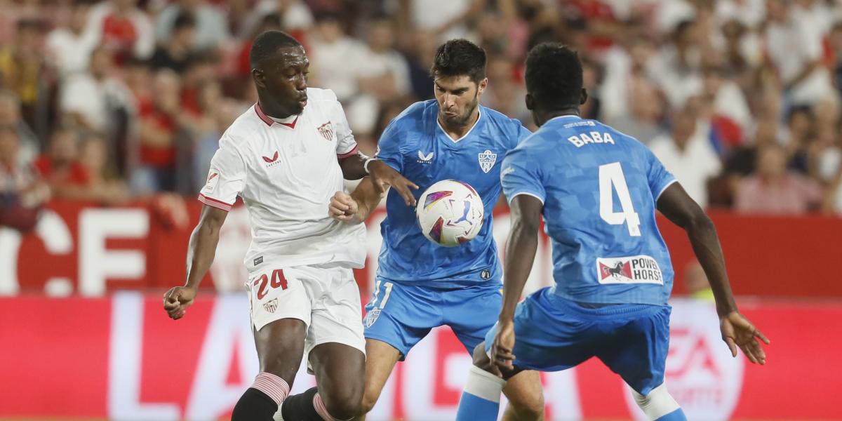 El Sevilla, a seguir su buena racha ante el colista Almería
