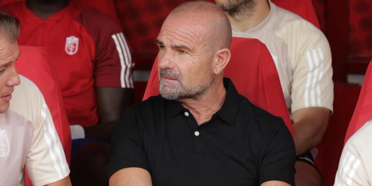 Paco López: “Si no está Lewandowski, está Ferran”