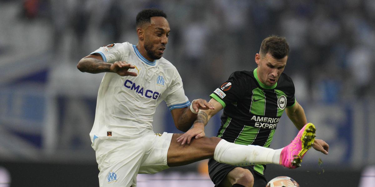 Tablas entre Auba y Ansu en un Marsella-Brighton de poder a poder