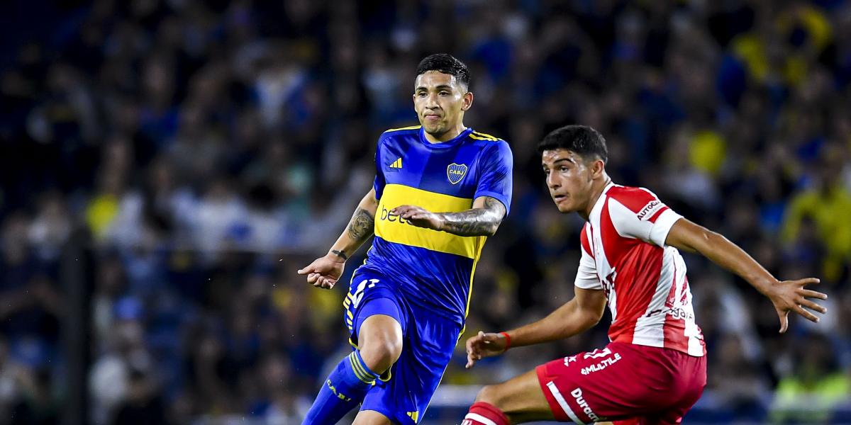 El Milan se fija en un talento que jugó en la escuela del Barça en Argentina hasta 2012