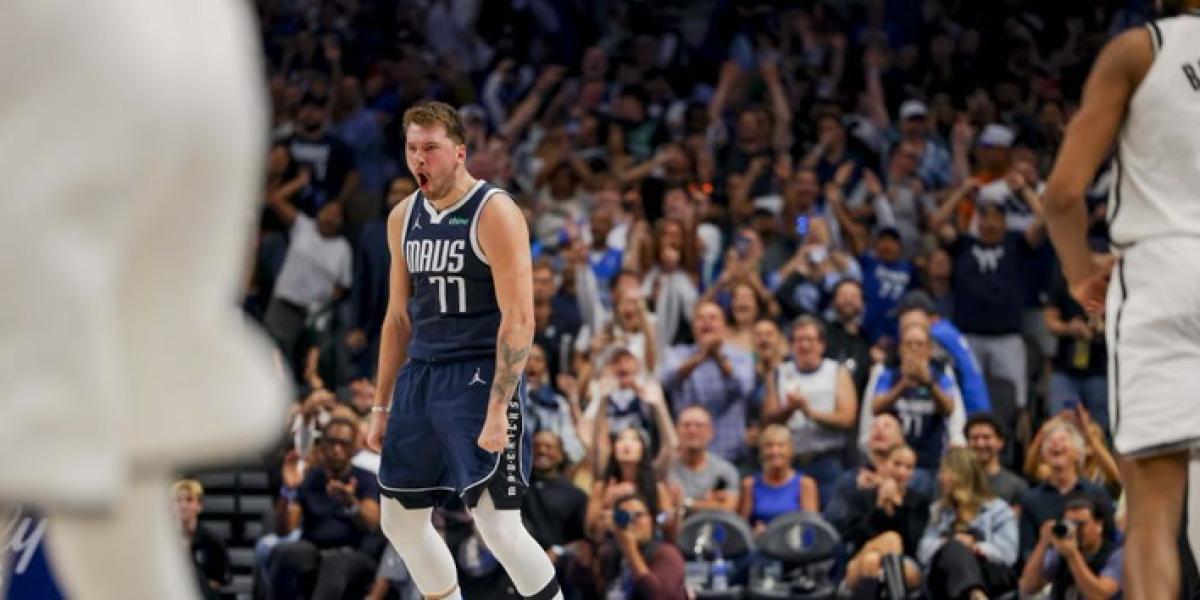 Luka Doncic endosó 9 triples a los Brooklyn Nets