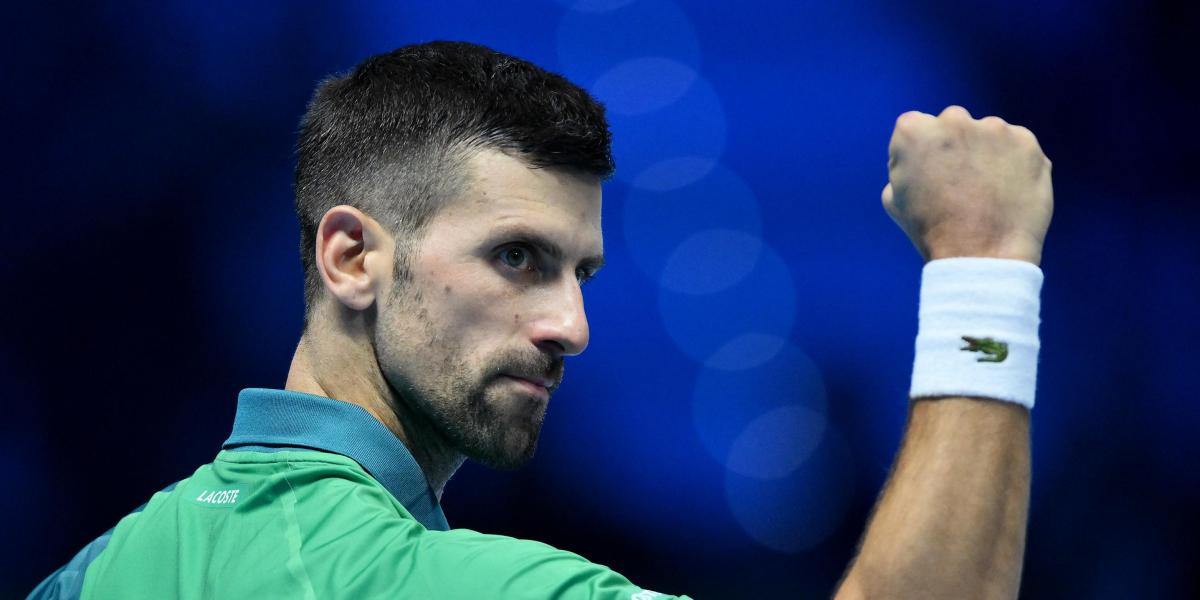 Djokovic ata el nº 1 del año descartando a Alcaraz tras una dura batalla con Rune