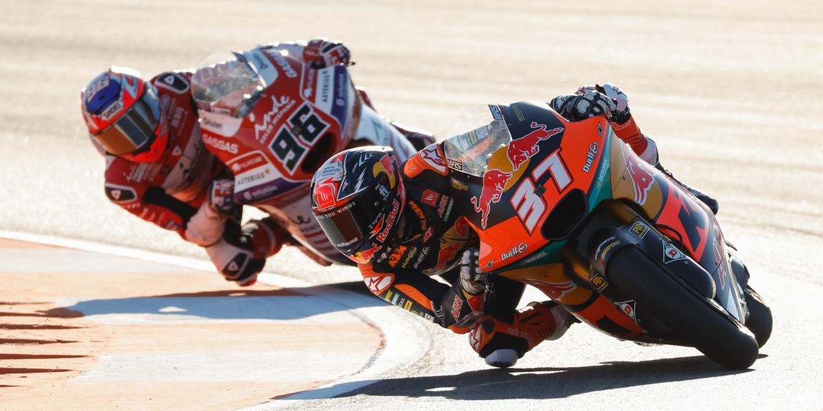 Doblete de Pedro Acosta a ritmo de récord