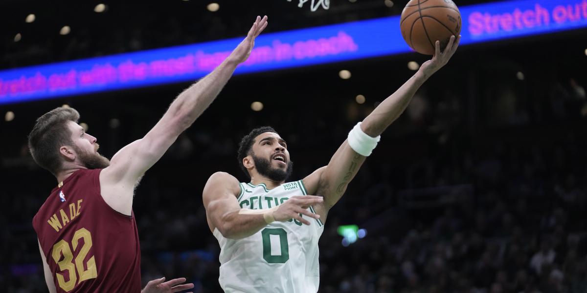 Los Celtics siguen perfectos en casa, vuelven a derrotar a los Cavs y refuerzan su liderato