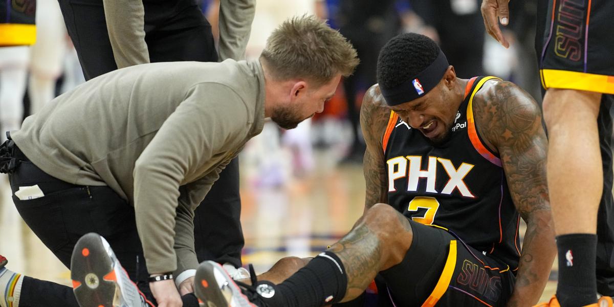 Bradley Beal vuelve a lesionarse en la mejor noche de la carrera de Jalen Brunson