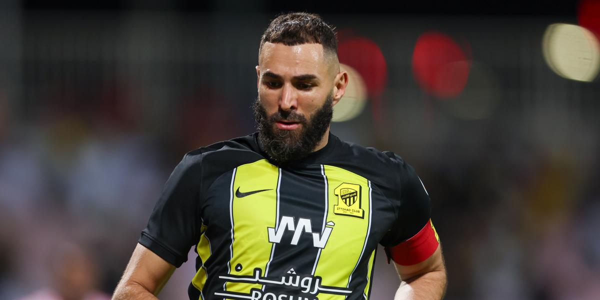 Un decepcionante Benzema es sustituido y el Al Ittihad se desinfla