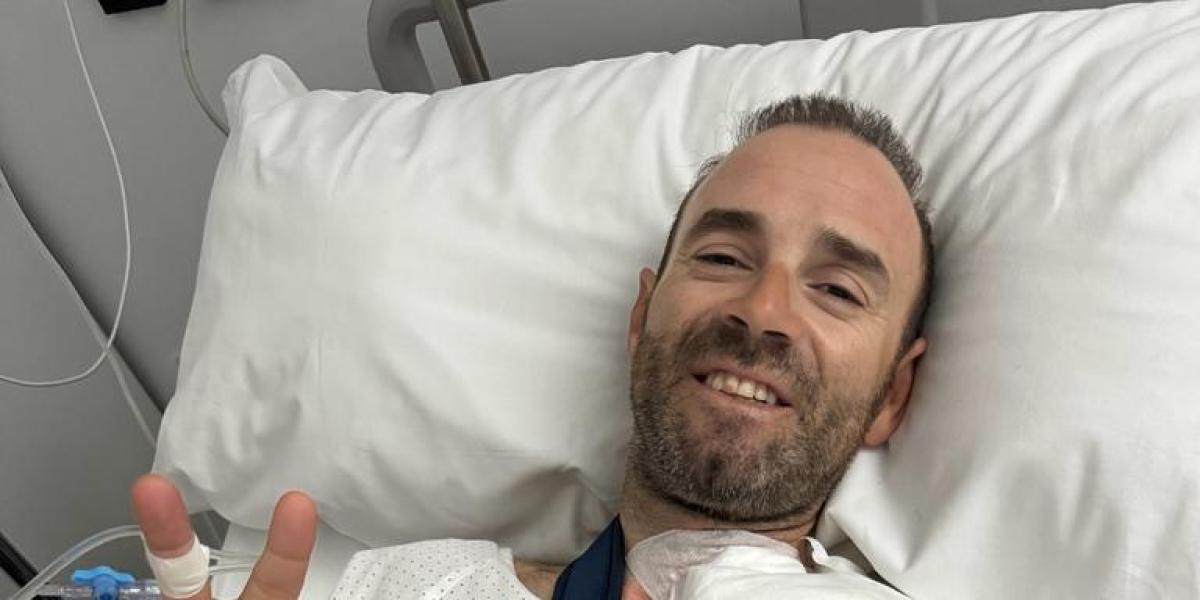 Alejandro Valverde, optimista tras ser operado de la clavícula