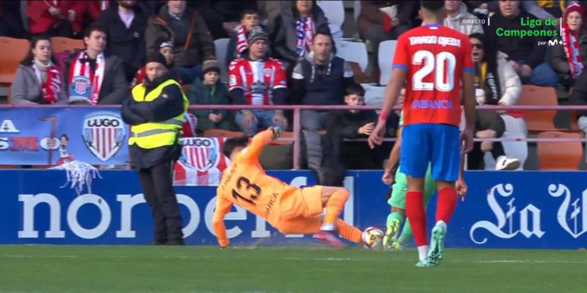 De un posible penalti a Azpilicueta al 1-1 del Lugo