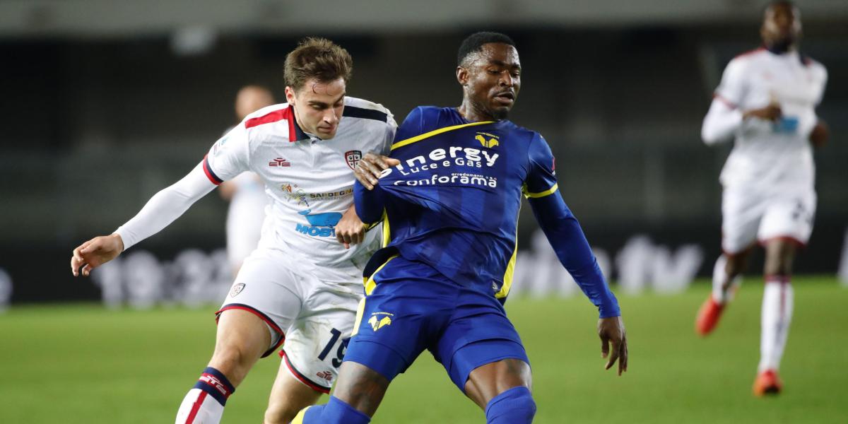 Martin Hongla regresa al Granada tras el acuerdo para su traspaso