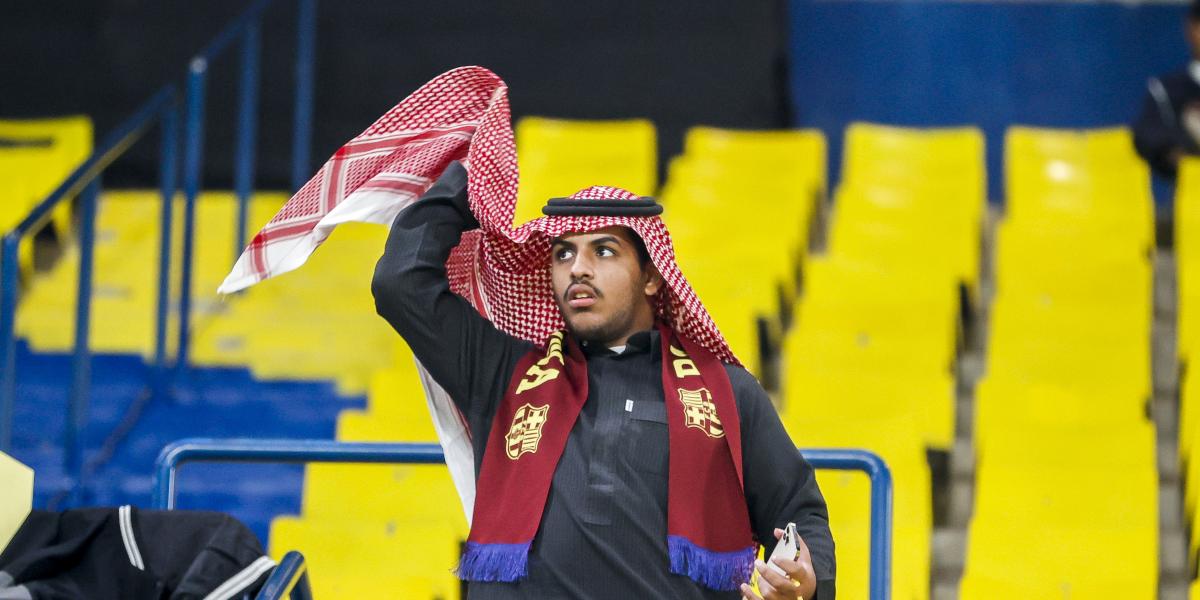 12 hinchas encarcelados por cánticos en Arabia Saudí