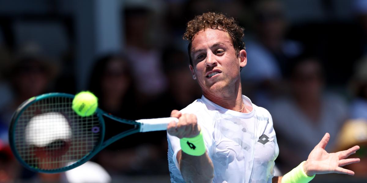 Carballés se planta en cuartos de Marrakech tras deshacerse de Evans