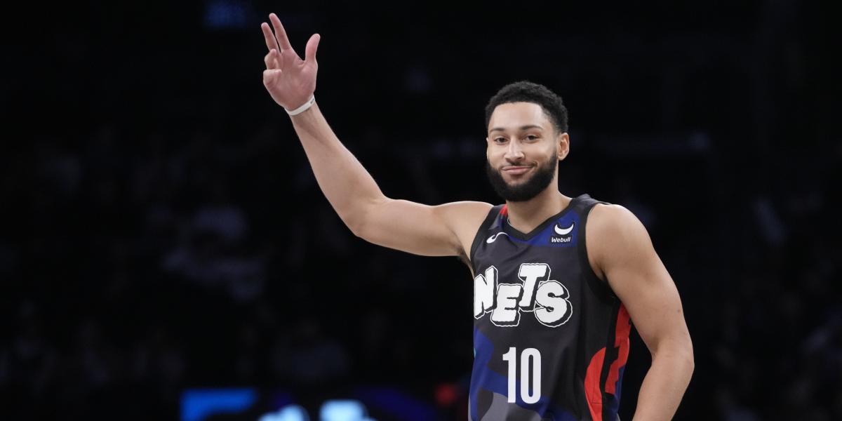 Ben Simmons vuelve como un ciclón