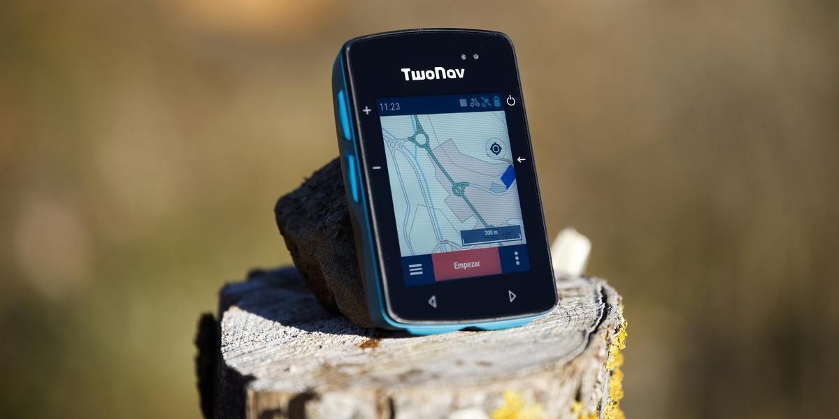 TwoNav Roc, GPS con cartografía avanzada para ciclistas aventureros