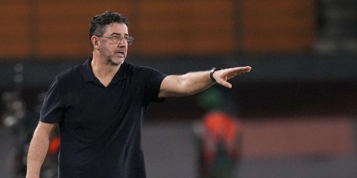 El Panathinaikos se carga a Rui Vitória