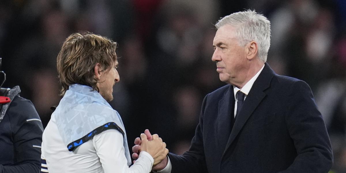 Modric sigue jugando al despiste