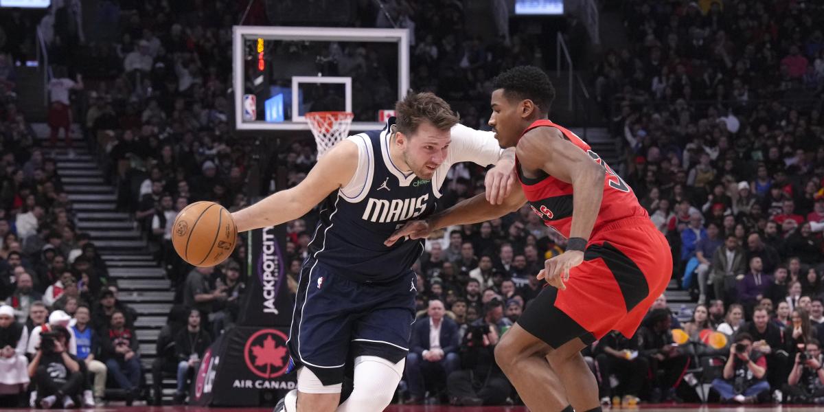 Doncic regala un triple-doble para su cumpleaños y los Mavs vuelven a ganar